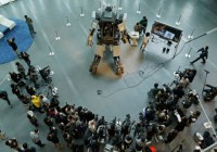 Control Fighting Robot Kuratas Using iPhone | Photos