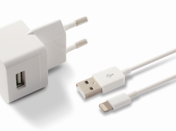 Cheap Lightning Cable iPhone 7 Charging Problem
