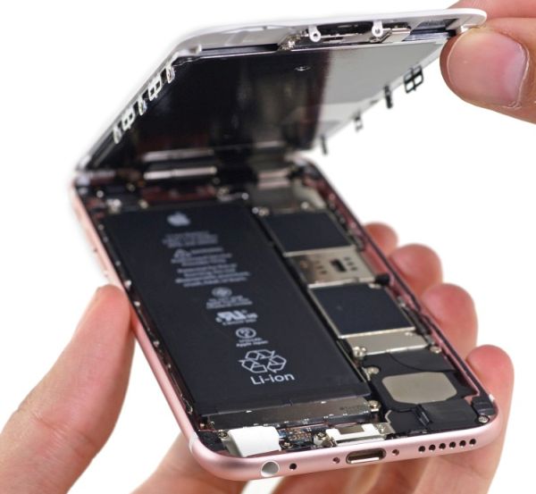 Apple Offers the Bigger iPhone 7 Battery